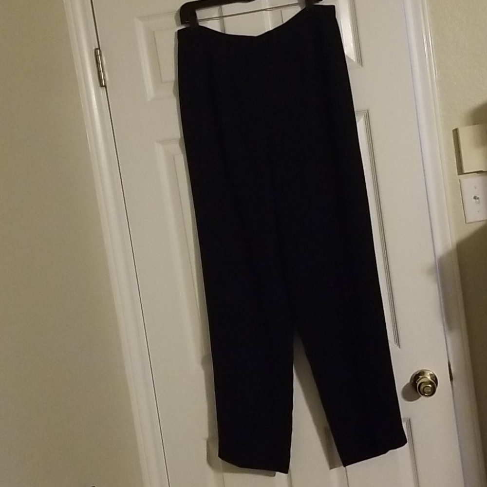 Casual Corner size 16 navy dress pants